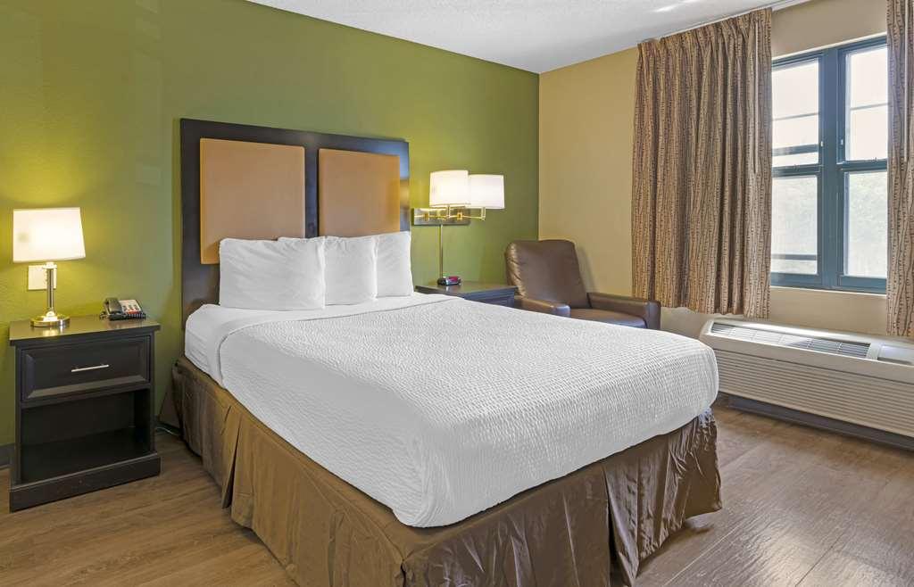 Extended Stay America Suites - Stockton - March Lane Kamer foto